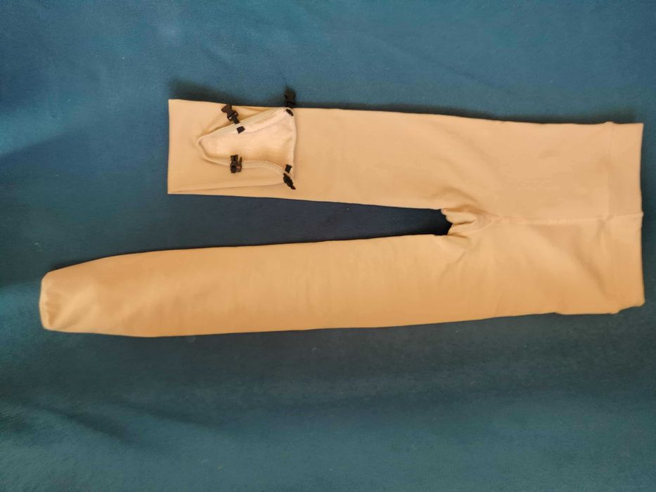 Rajtki łyżwiarskie (bardzo ciepłe z futerkiem) 152 cm