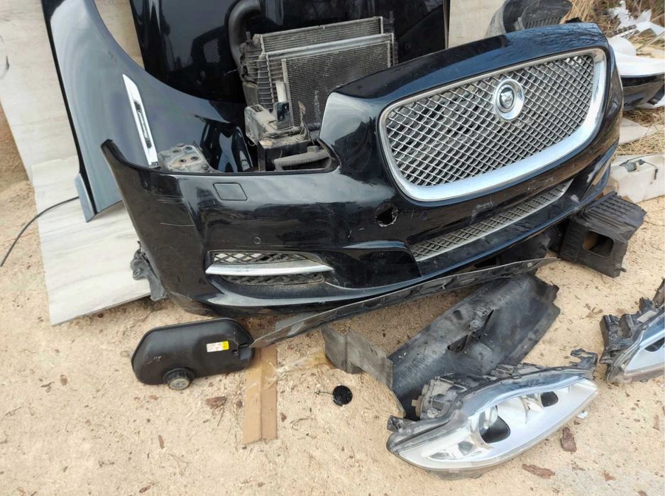 Разборка JAGUAR XJ X351 . Бампер та інше