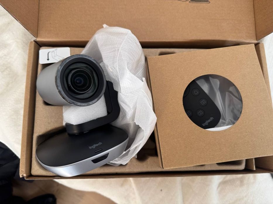 Веб-камери Logitech PTZ Pro 2 (960-001186)