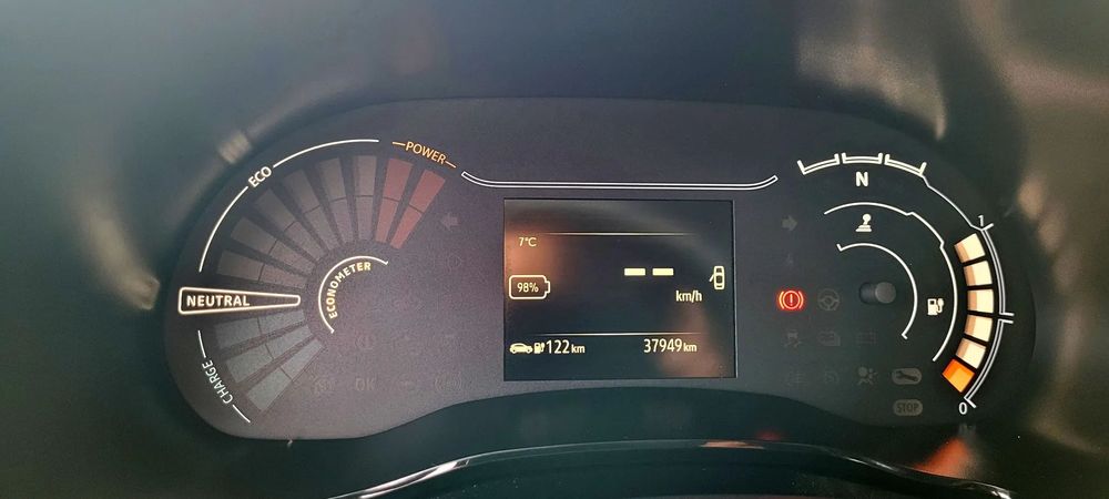 Dacia Spring LIFT 2023R 1O0% Elektryk LED Tablet Kamera serwis ASO Super cena