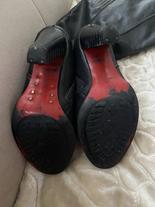 Зимові чоботи на каблуку