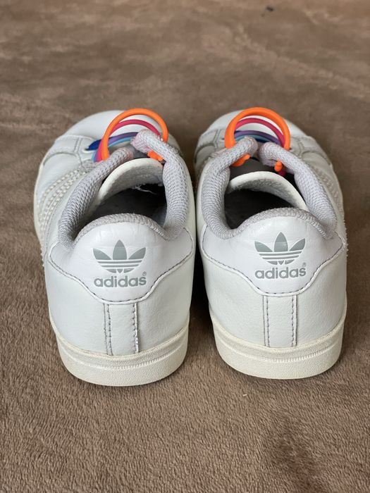 Buty Adidas r31.
