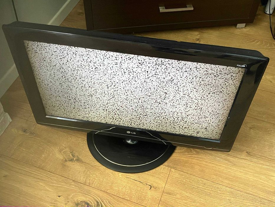 Telewizor LG 32LG5700