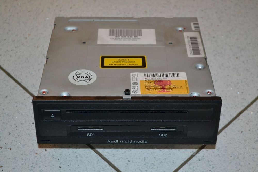 AUDI A6 C6 Q5 Q7 A8 CZYTNIK NAWIGACJI MMI MULTIMEDIA SD 4E0035646 4E0035646BX