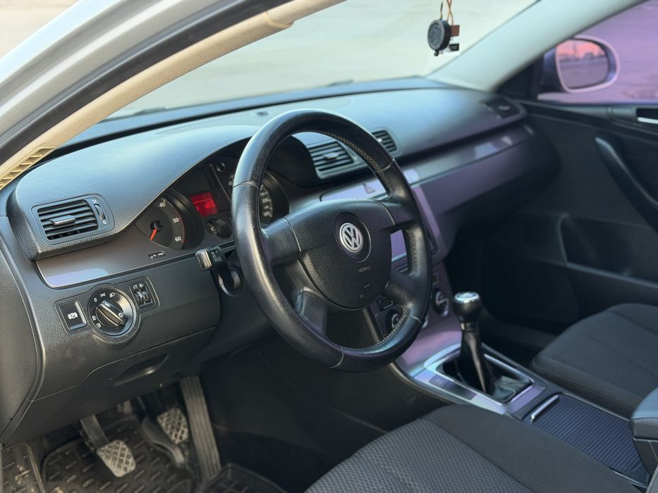 Автомобіль в відмінному стані вкладень не потребує , не битий на ходу