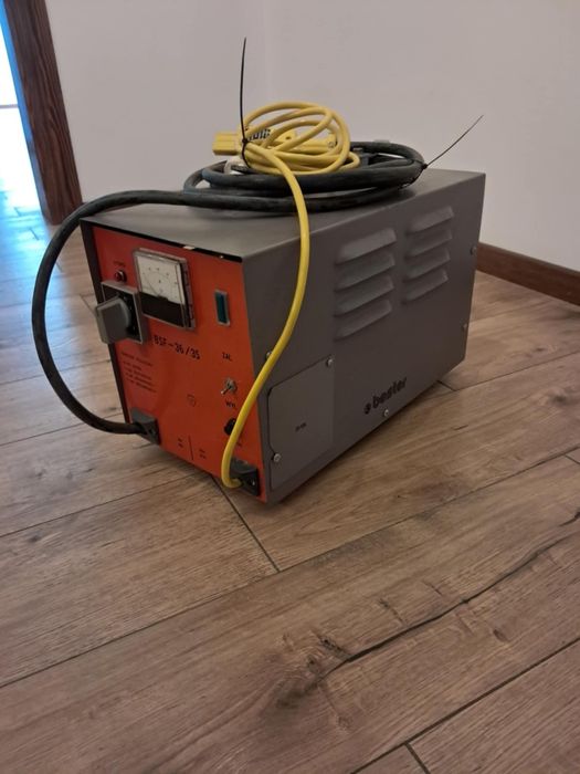 Prostownik / Ładawarka