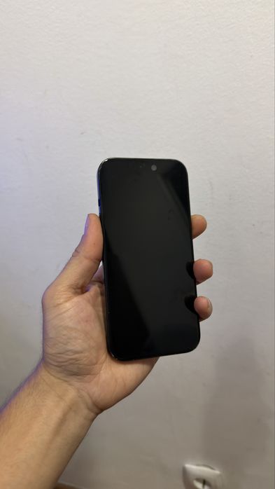 Vendo iPhone 15 128 GB Impecável