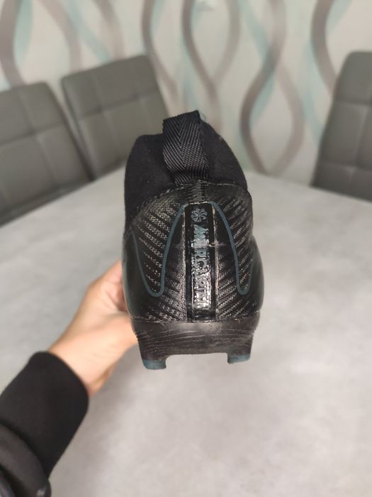 Оригінальні Дитячі футбольні бутси nike mercurial 33 розмір