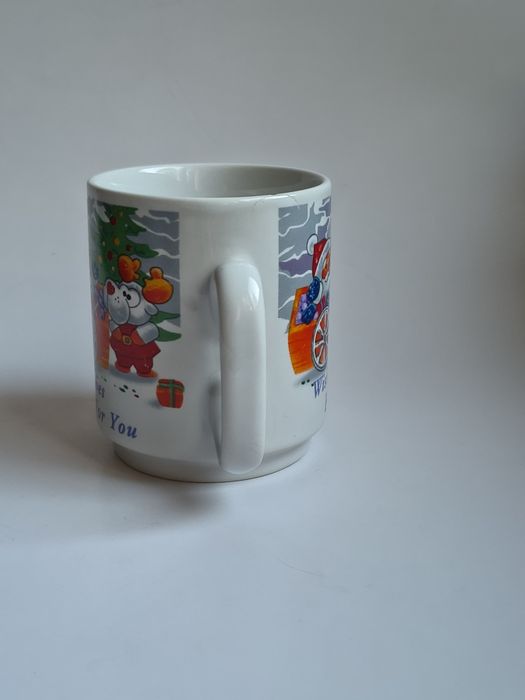 Gwiazdkowy uroczy ceramiczny kubek.