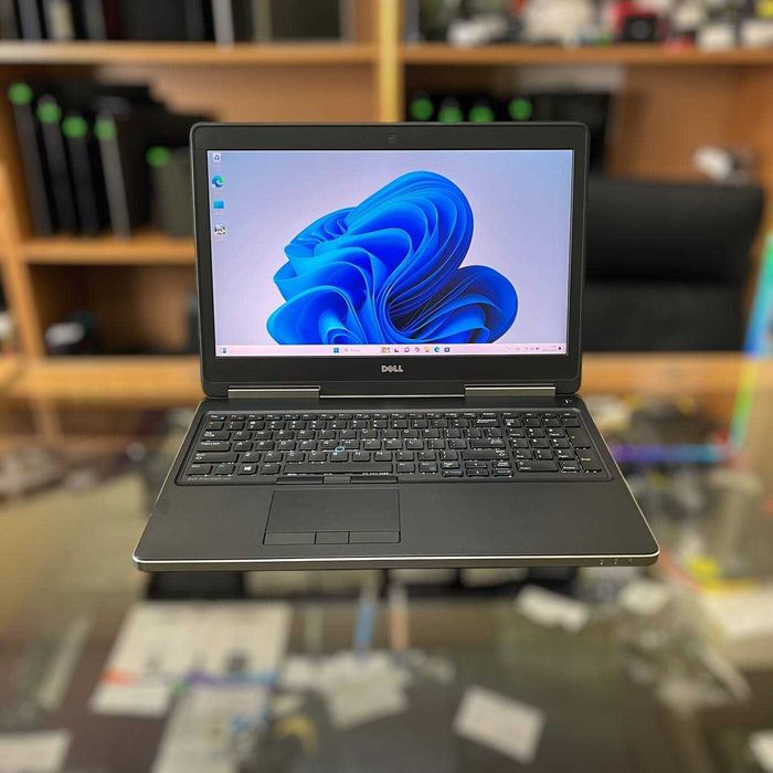 Ноутбук Dell Precision 7510 4K • i7 • 16GB • 512GB SSD • Quadro M2000M