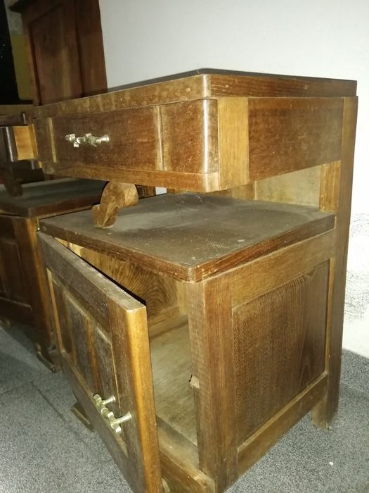 Mesas cabeceiras vintage