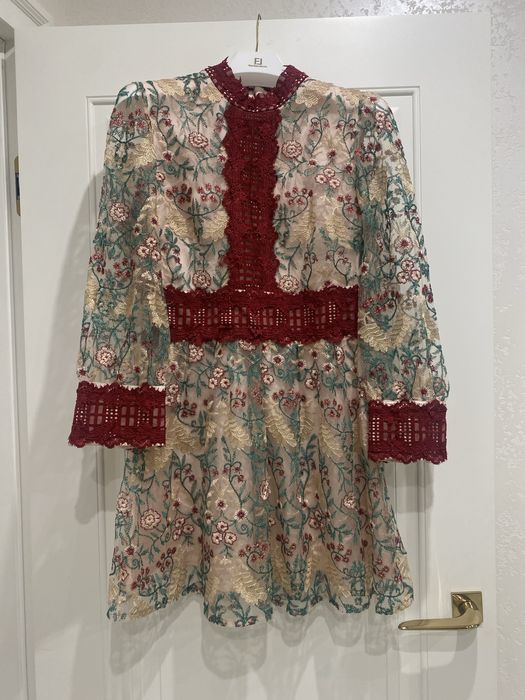 Платье шитье валентино