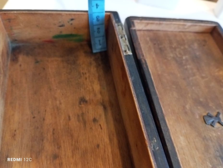 Шкатулка антикварна