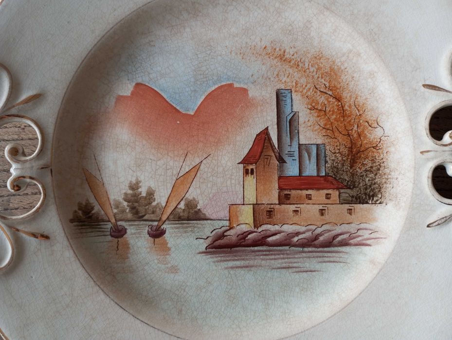 Antigo prato de torradas em faiança Chambers & Wall Massarelos