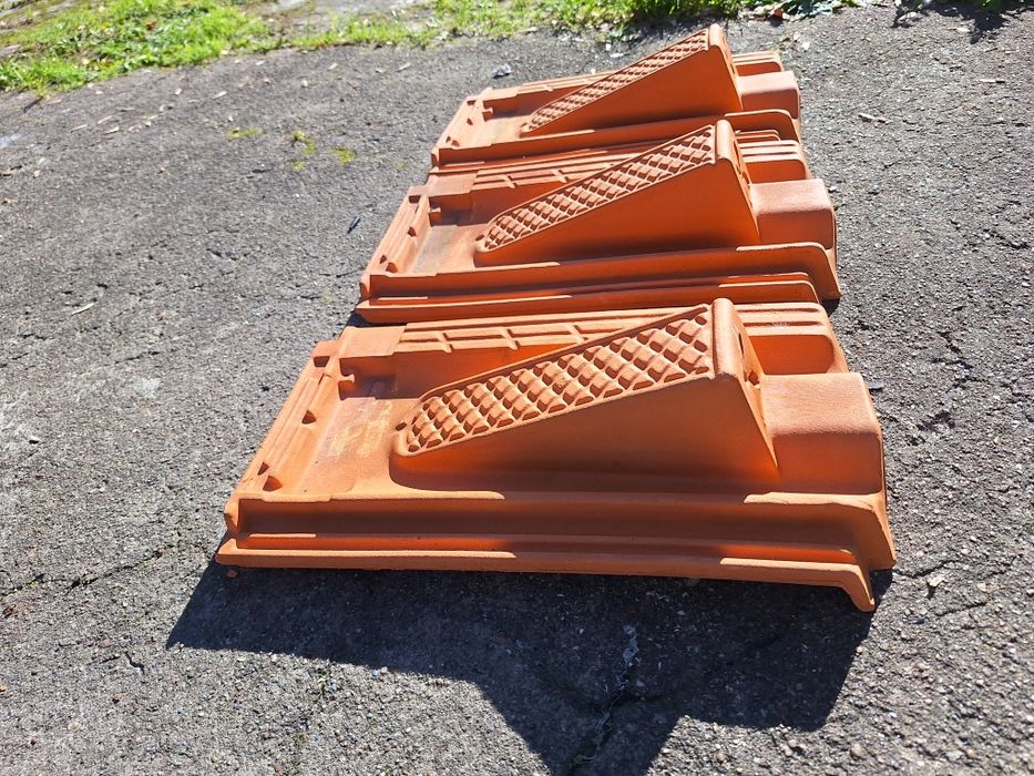 3 x telhas passadeiras marselhas com ventilação vermelho