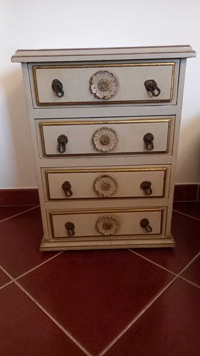 Mobília completa de 8 peças - Vintage p/restaurar - Madeira maciça