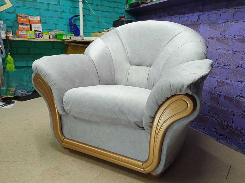 Перетяжка, ремонт, виготовлення меблів. Працюємо з бюджетом.