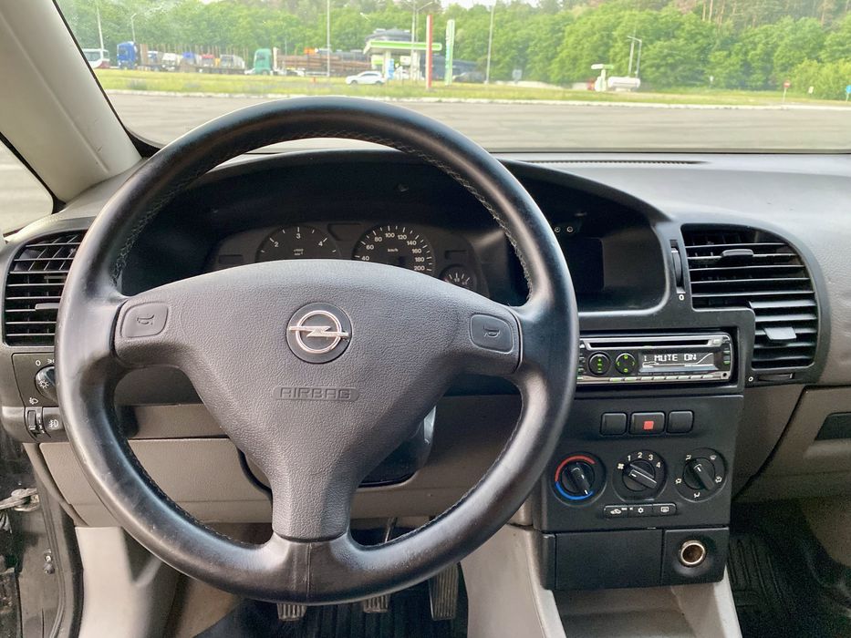 Opel Zafira 2.0 TDI дизель 7 місць