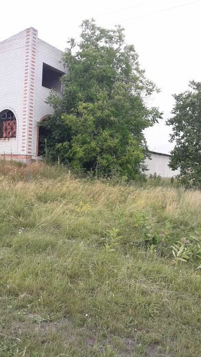 Продаж земельної ділянки в  с. Мошни, вулиця Горіхова