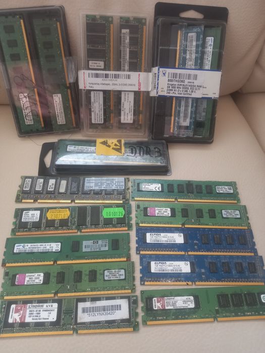Продаюця платы оперативна память