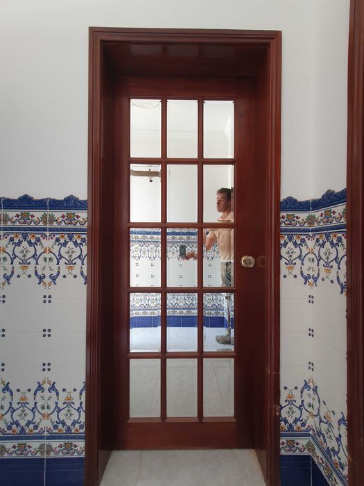 9 Portas interiores de madeira COMPLETAS