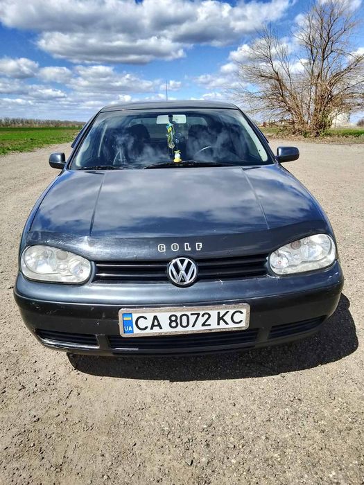 Авто Гольф4 1.6 Бензин
