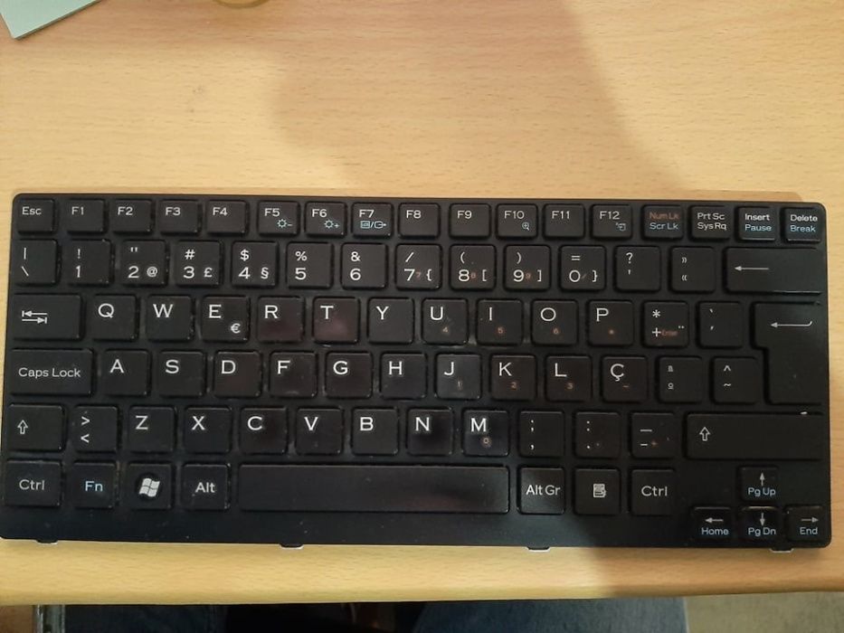 Sony Vaio PCG-5J4M (VGN-CR29XN)-Peças