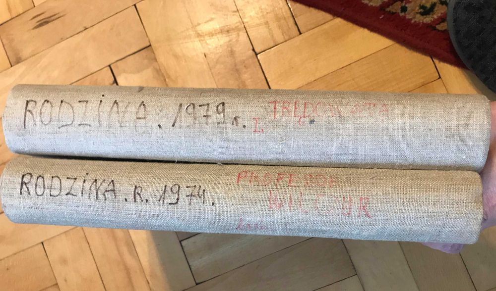 Tygodnik Katolicki RODZINA dwa tomy z lat 1974 i 1979