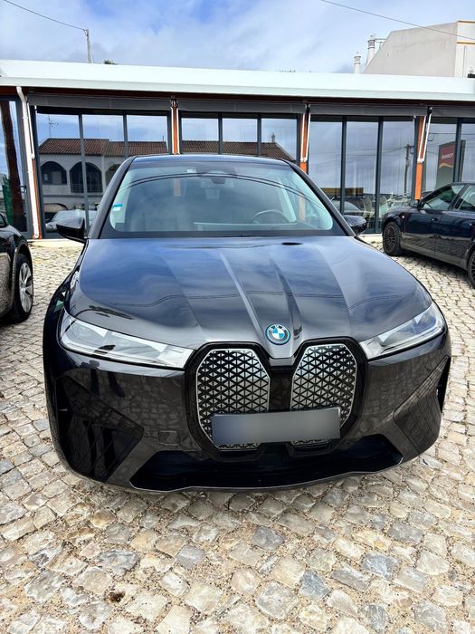 BMW iX xDrive 40 Pack Desportivo
