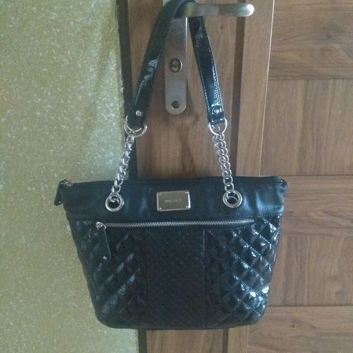 Nine West Skórzana torebka na ramię