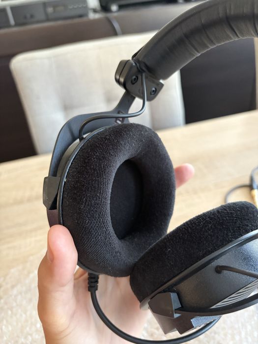 Beyerdynamic DT 990 PRO Black Edition 80 Ohm