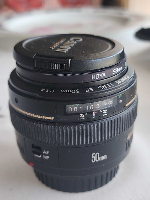 Canon EF 50mm f-1.4 USM