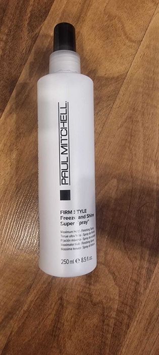 Lakier Super Spray nabłyszczający mocno utrwalający 250 ml