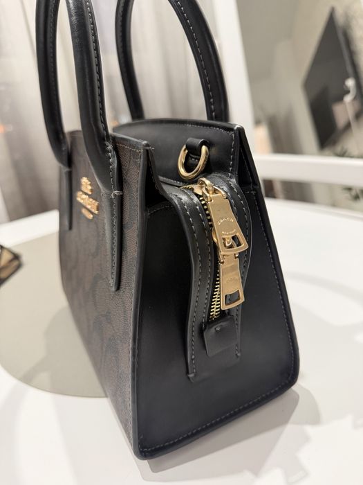 Сумка Coach andrea carryall bag коричнева