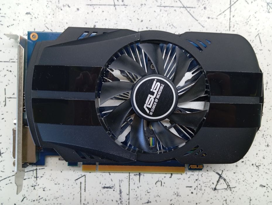 Продам видеокарту Nvidia GT 1030/2GB (GDDR5). Состояние идеальное.