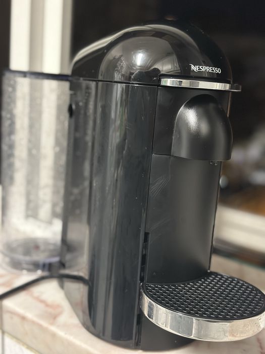 Máquina de Café,  Nespresso Vertuo Plus Deluxe