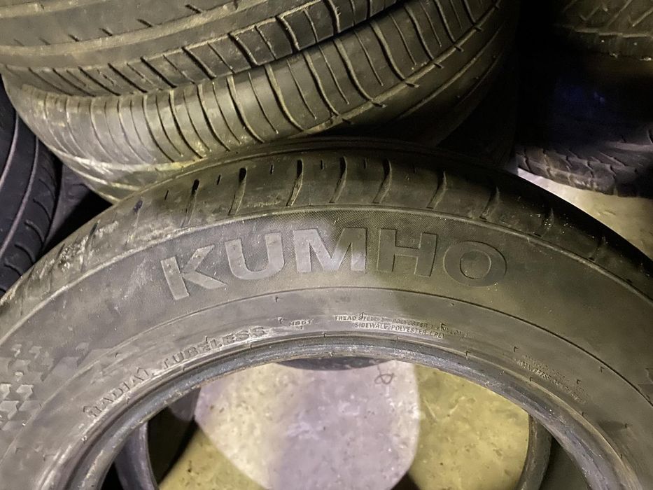 Шини R 15 195/65 KUMHO 4/3 міліметрів