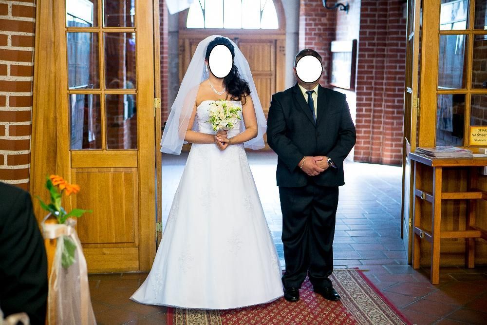 Suknia ślubna+ welon+ musznik+ kamizelka