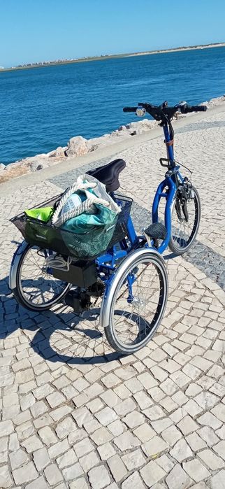 Vendo triciclo elétrico e dobrável