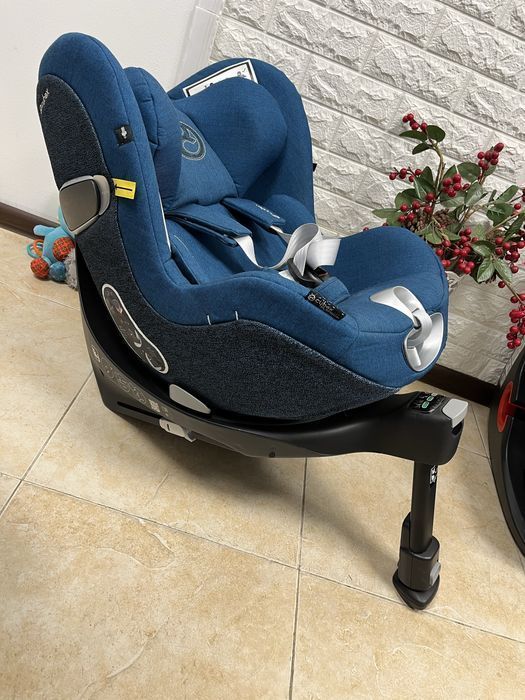 Автокрісло 360 Cybex Sirona Z Plus  Група 0/+1 (0-18 кг) сайбекс