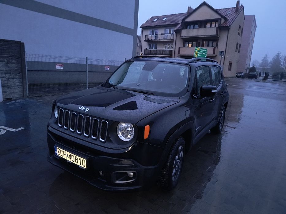 Jeep Renegade w wersji Longitude 1.4 z hakiem odczepianym