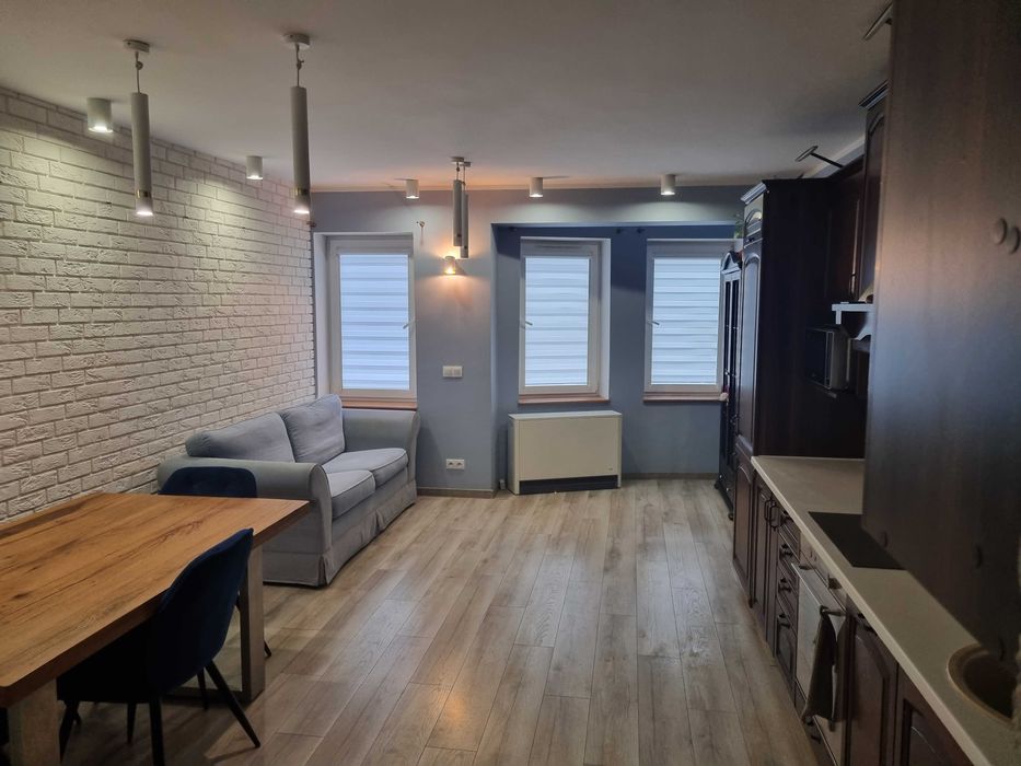 nowoczesne 4 pokojowe 70 m2 w centrum z dwoma balkonami