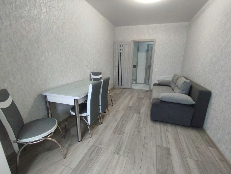 Квартира подобово. Р-н Оазис. Електроніка.