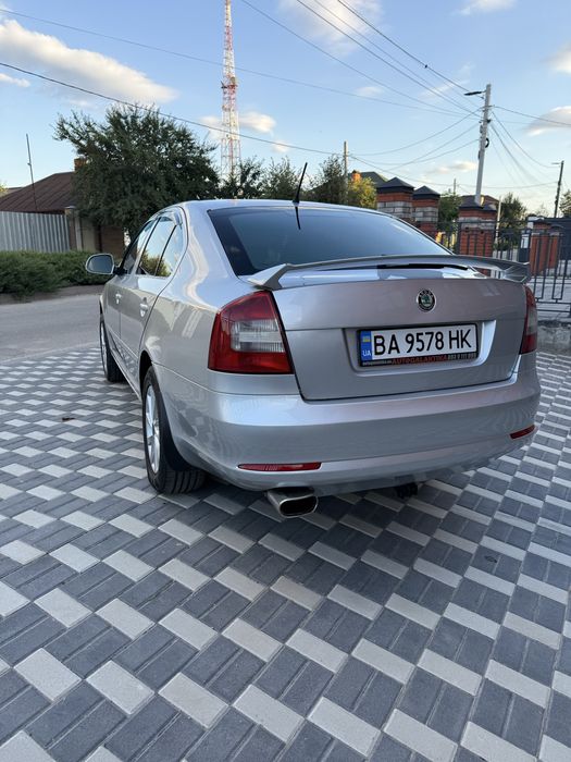 Продам шкода октавия 1.8