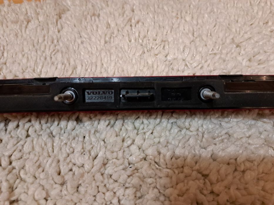 Стоп-сигнал Volvo XC90 XC60 S90 V90 каталожный - 32228419