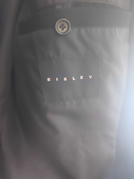 Продам мужское пальто SISLEY.
