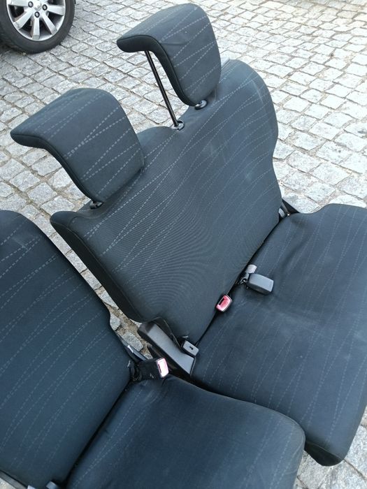 Estofos de Toyota Yaris de trás