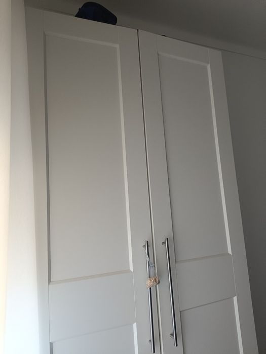 Roupeiro IKEA branco