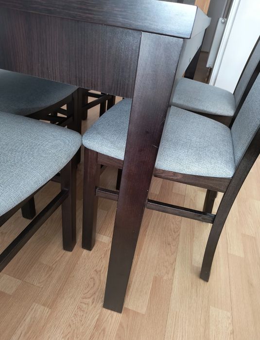 Stół rozkładany dl. 130cm szer. 80 cm + 80 cm