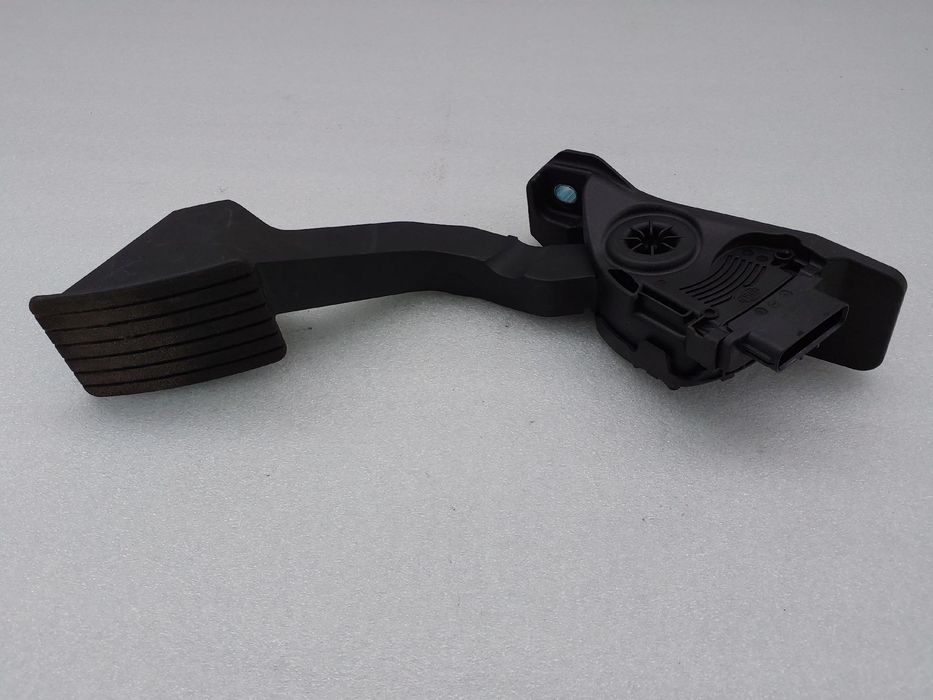Pedal do acelerador MITSUBISHI Space Star Hatchback (A0_A)